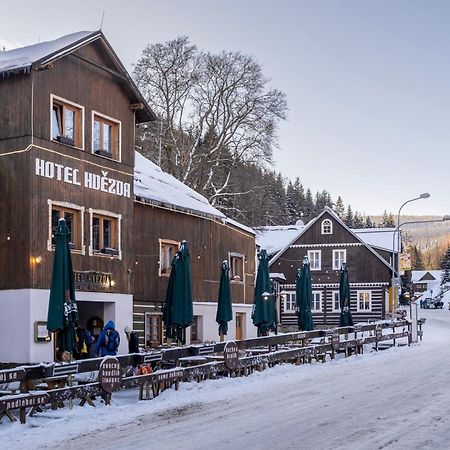 Hotel Hvezda Pec pod Snezkou Exteriör bild