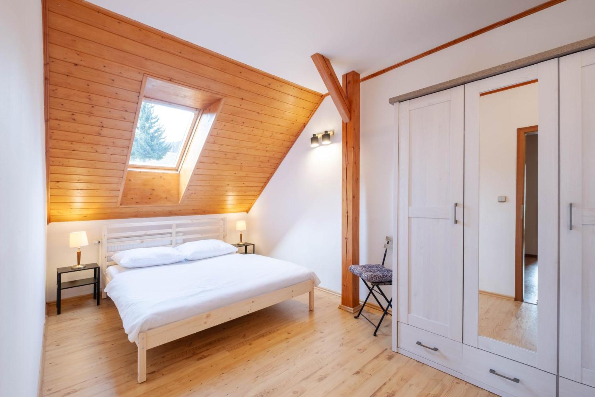 Hotel Hvezda Pec pod Snezkou Exteriör bild